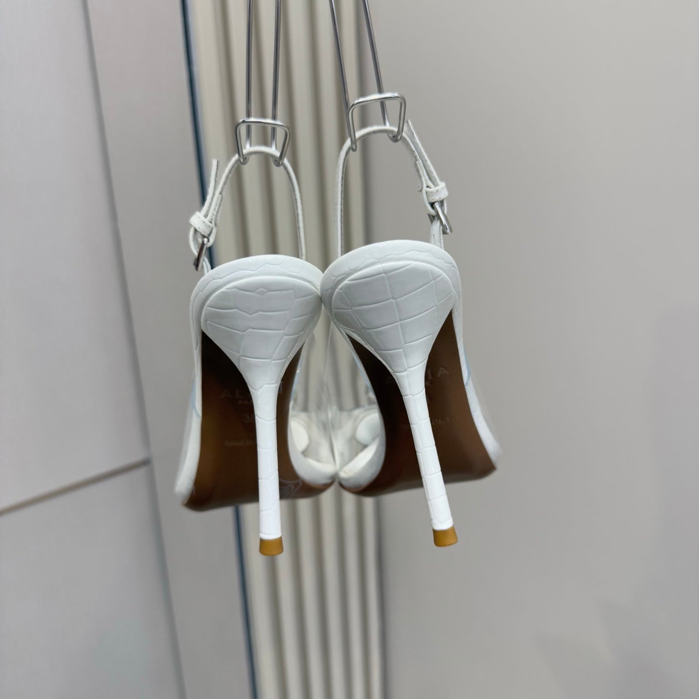 Alaia High Heels Slingbacks White Sheepskin 299841