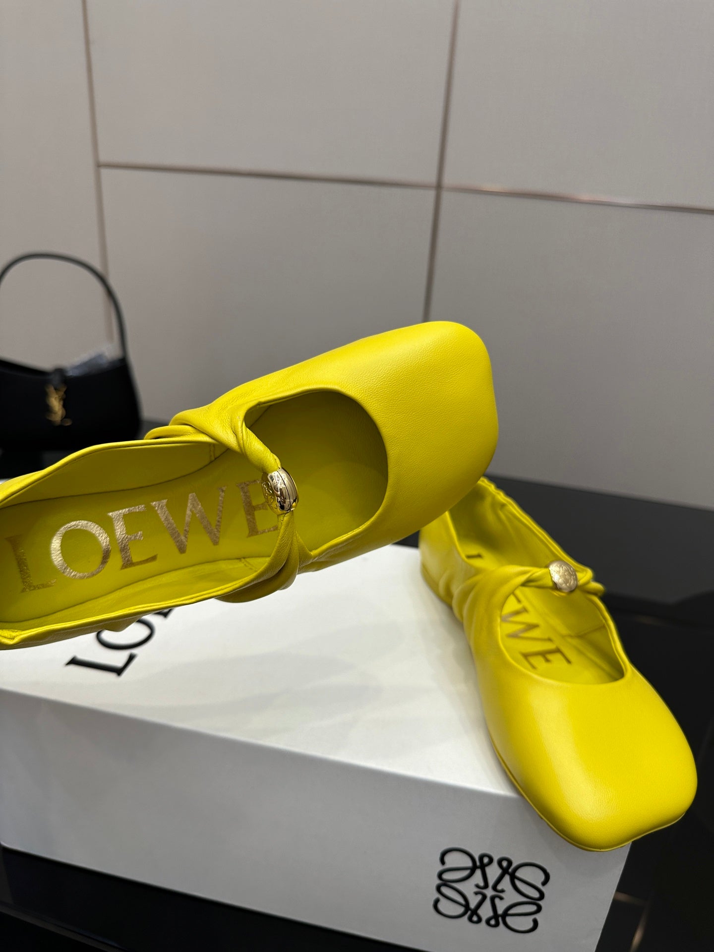 Loewe 25 Pebble Ballet Flats Yellow Calfskin
