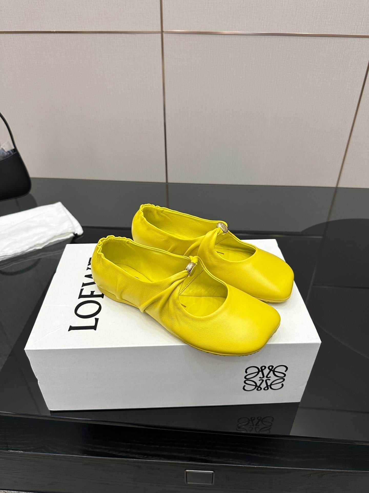 Loewe 25 Pebble Ballet Flats Yellow Calfskin
