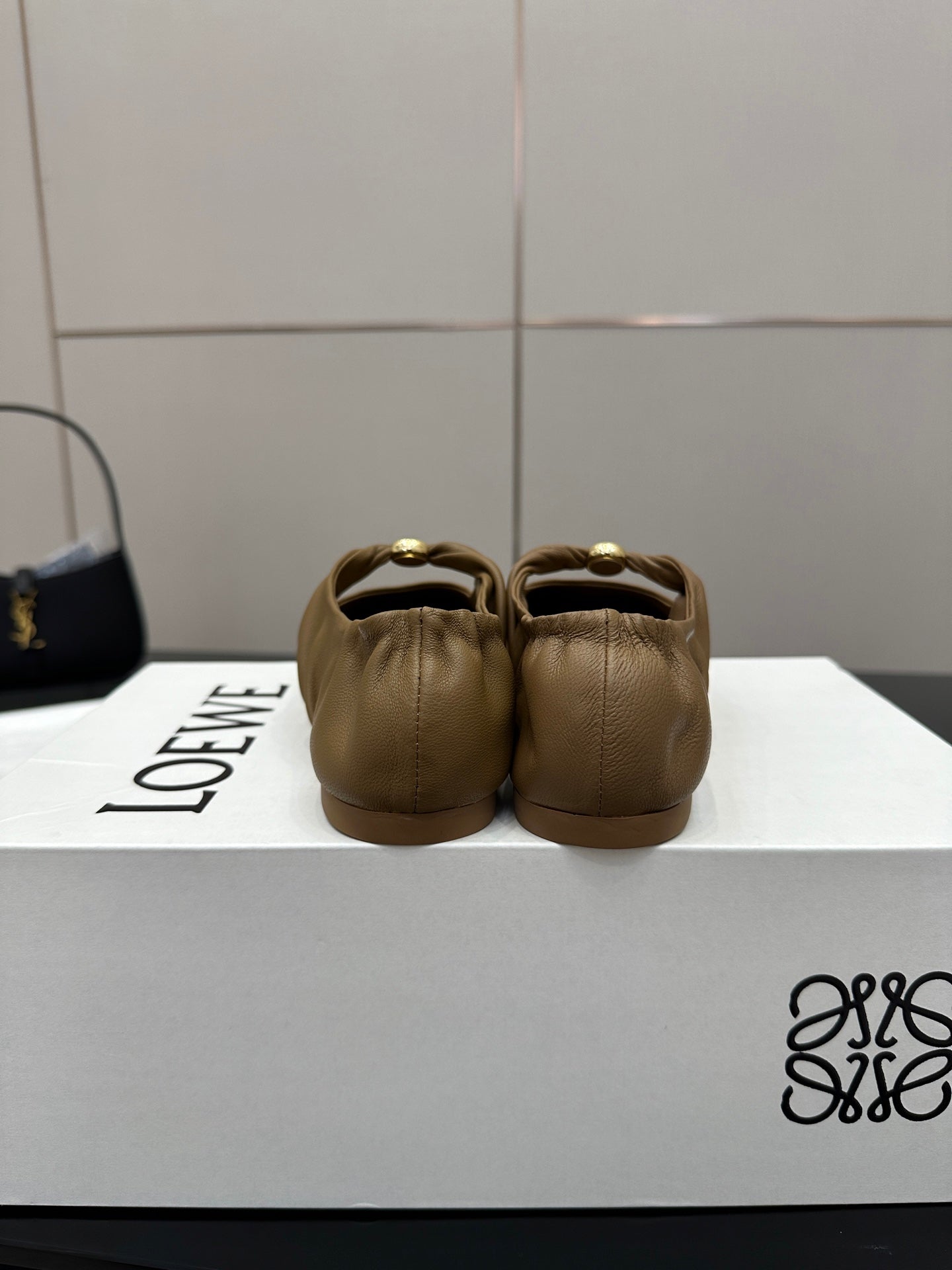 Loewe 25 Pebble Ballet Flats Brown Calfskin
