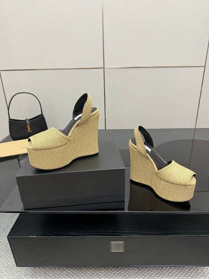 ALAIA platform sandal golden beige sheepskin 389630