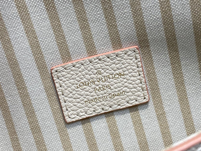 LV Nano Diane 19cm Cream Grained Calfskin