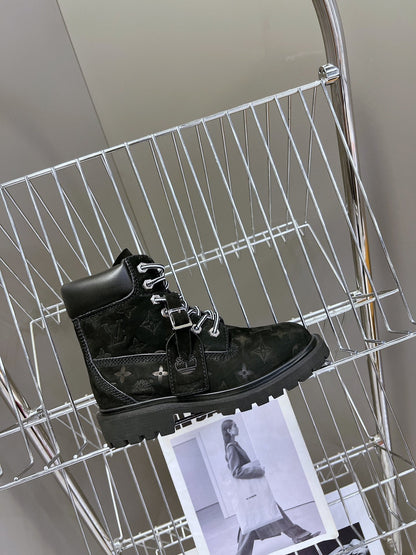 LV x Timberland 6-In Ankle Boot Black Monogram Suede