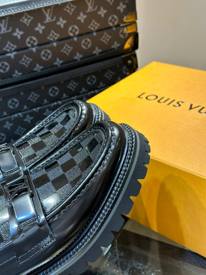 LV MAJOR LOAFER IN BLACK DAMIER CALFSKIN