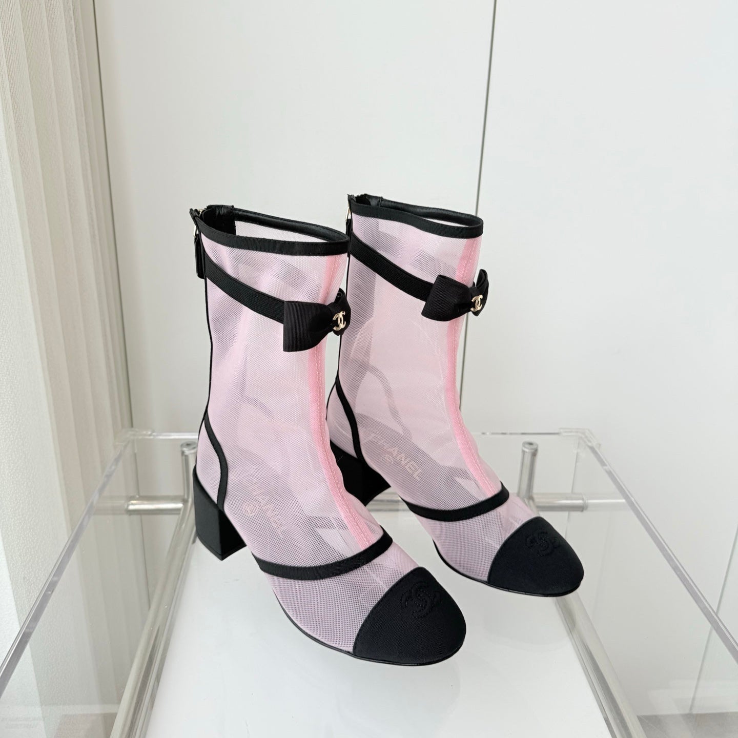 CC 25 Short Boot Pink Black Mesh Fabric 411467