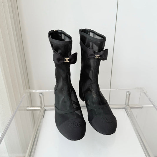 CC 25 Short Boot Black Mesh Fabric 411468