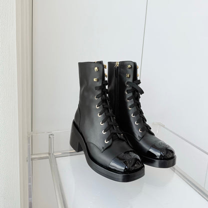 CC 25 Short Boot Black Cowhide 411471
