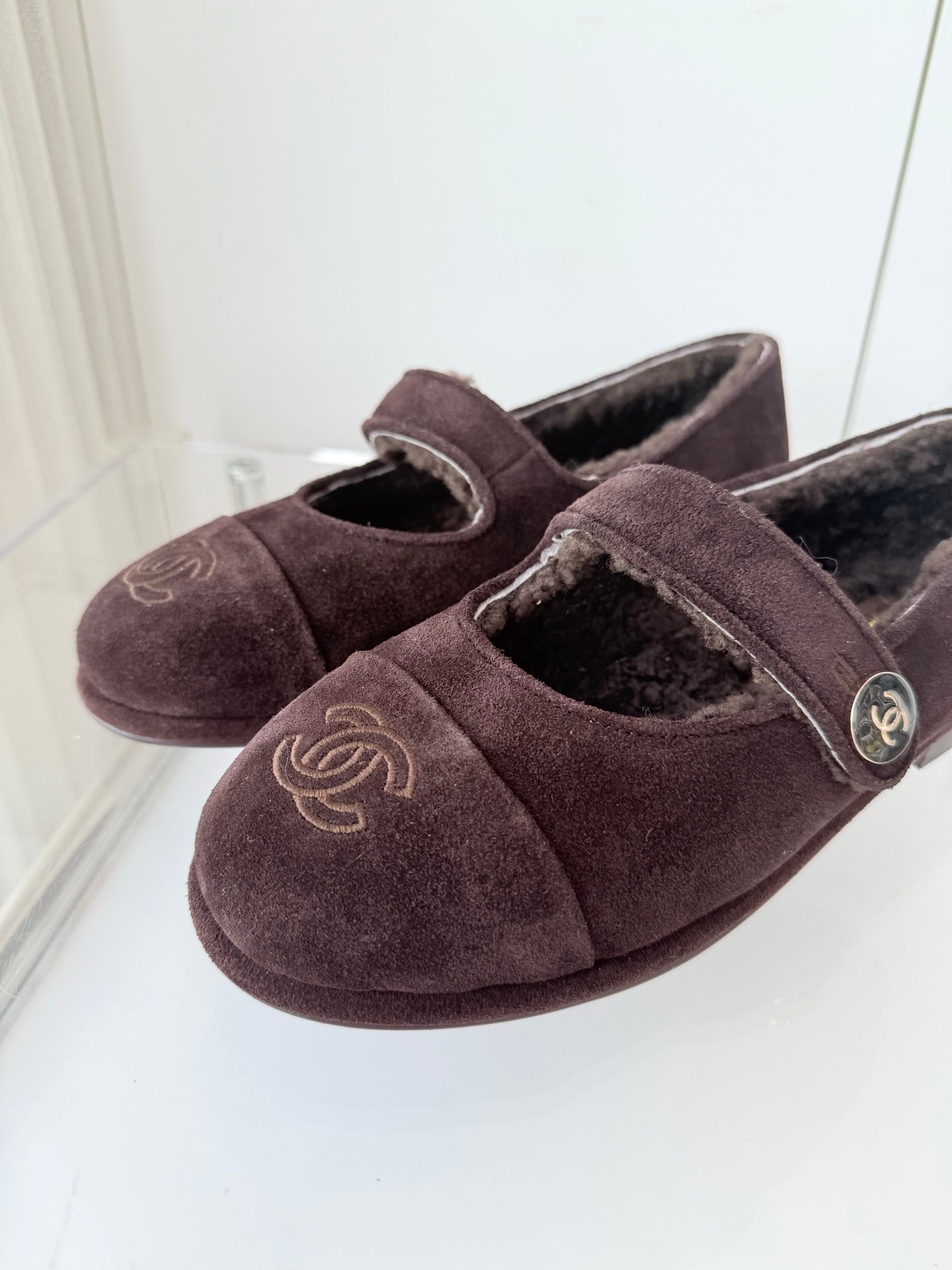 CC 25 Ballet Flats Dark Brown Suede 411486