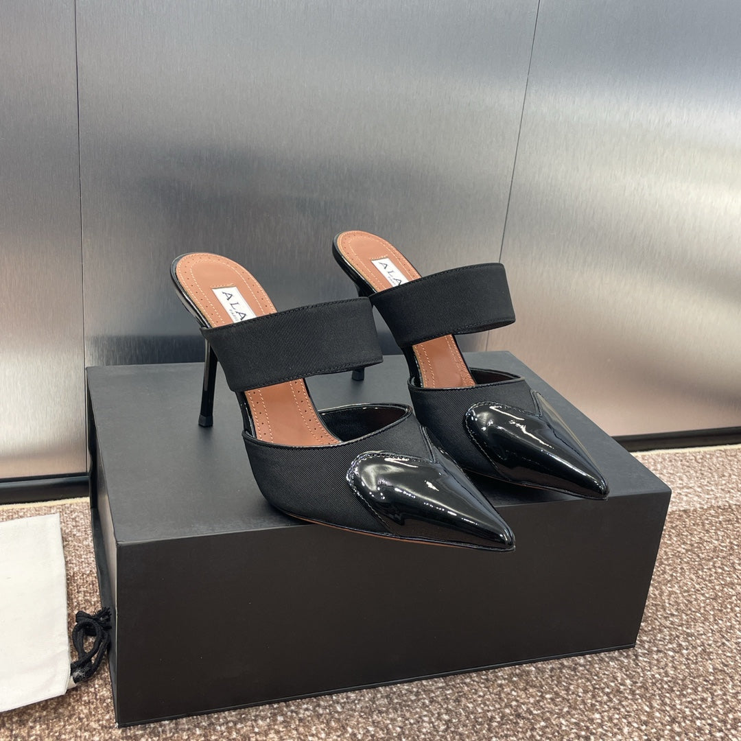 alaia mule 90 black grosgrain heart patent calfskin