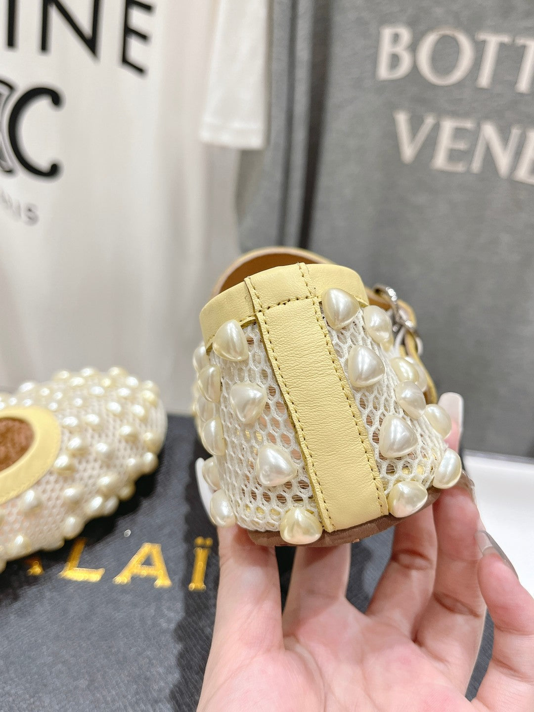 ALAIA PEARL MARY JANE SHOES IN LIGHT YELLOW MESH AND CALFSKIN