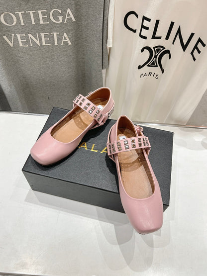 Alaila Biker Ballet Flats In Light Pink Cowhide 911432