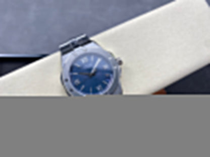 Alpine Eagle 41mm Silver Blue Dial