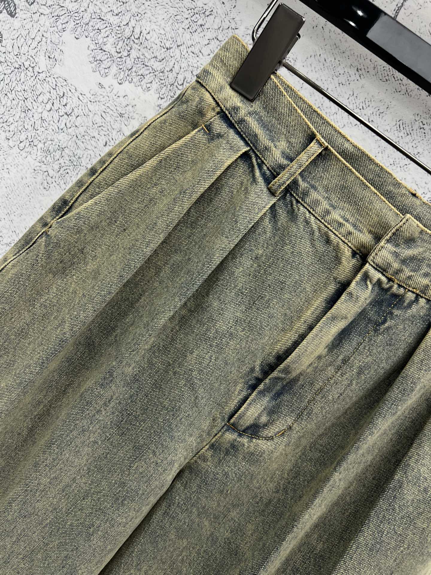 Loewe 25 Wide-leg Jeans Light Green-yellow Cotton