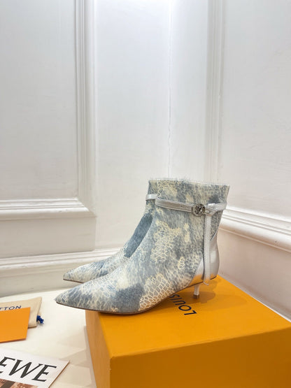 LV Stellar Ankle Boot 40mm White Mix Blue Calfskin