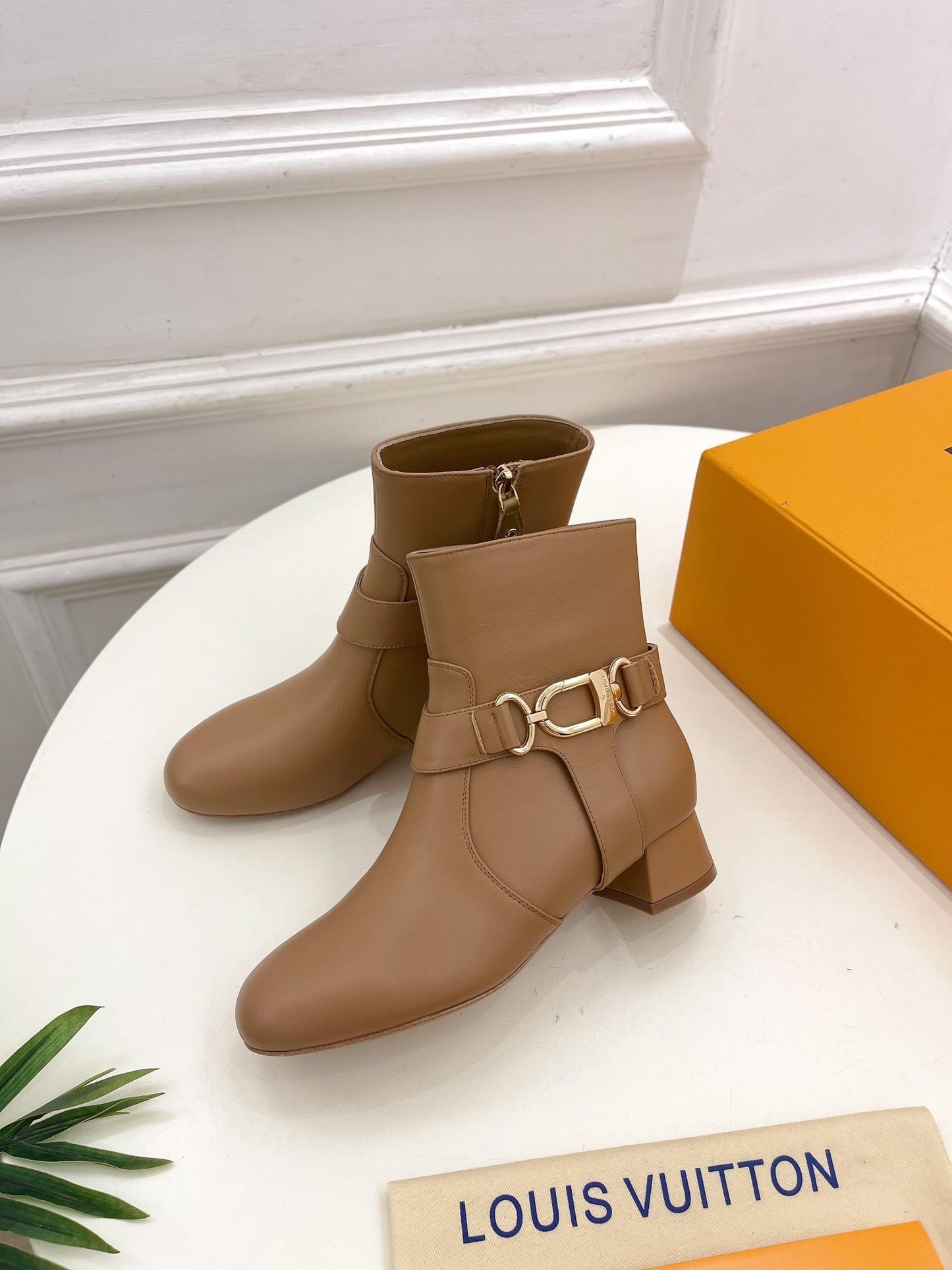 LV Ankle Boots 35mm Caramel Cowhide