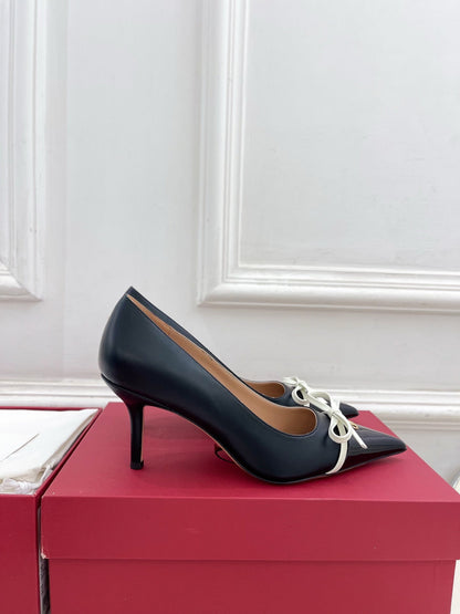 VT 25 Bepointy Pump 8cm Black Lambskin 325520