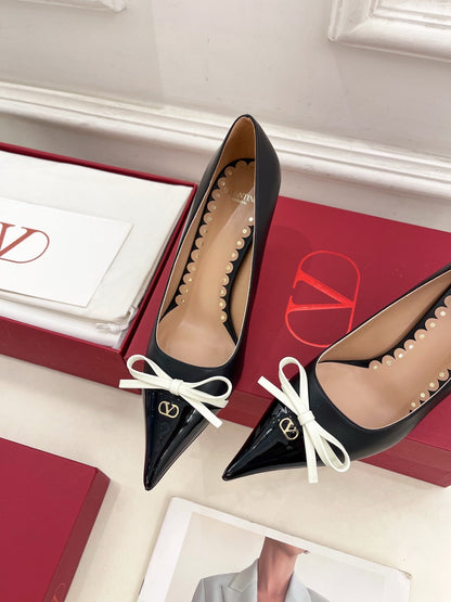 VT 25 Bepointy Pump 8cm Black Lambskin 325520