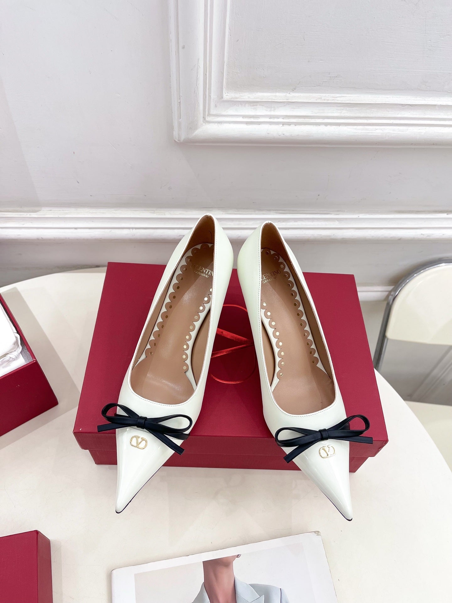 VT 25 Bepointy Pump 8cm White Lambskin 325521