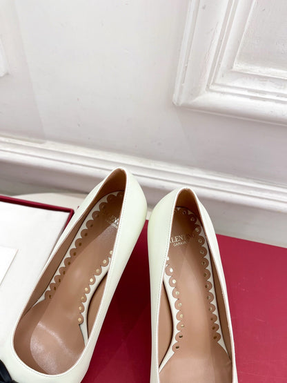 VT 25 Bepointy Pump 8cm White Lambskin 325521