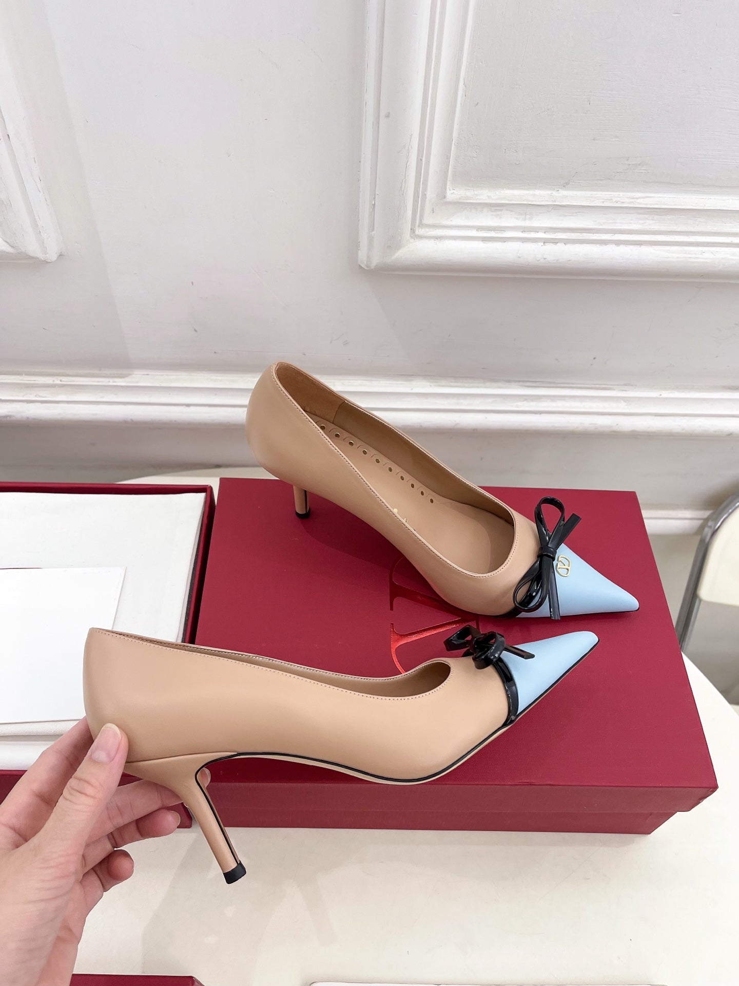 VT 25 Bepointy Pump 8cm Nude Blue Lambskin 325522