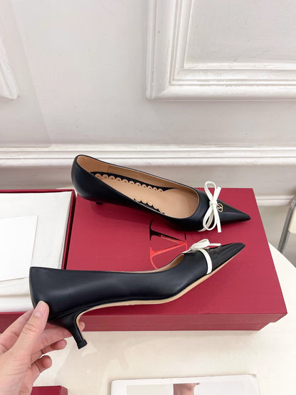 VT 25 Bepointy Pump 4.5cm Black Lambskin 325525