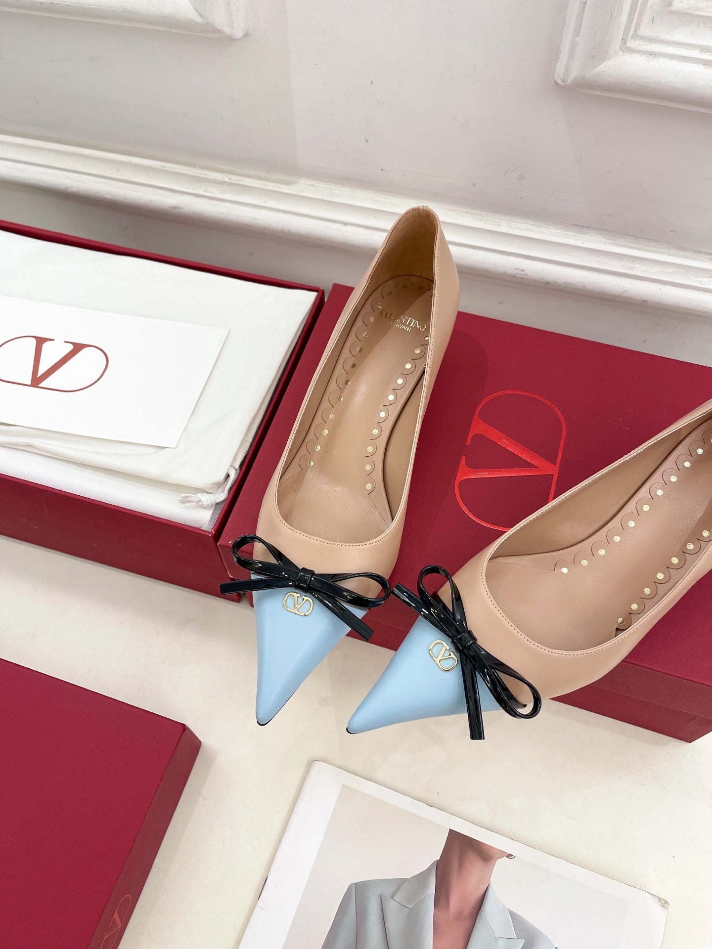 VT 25 Bepointy Pump 4.5cm Nude Blue Lambskin 325527