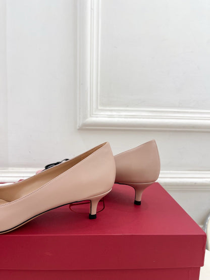 VT 25 Bepointy Pump 4.5cm Nude Pink Lambskin 325528
