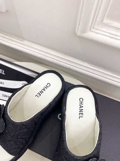 CC 25 Platform Slippers Black Sheepskin 331003