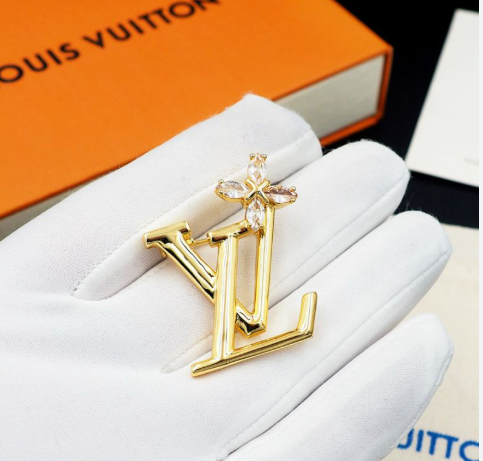 LV Brooch 198611