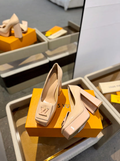 LV Shake Pump 120mm Beige Cowhide
