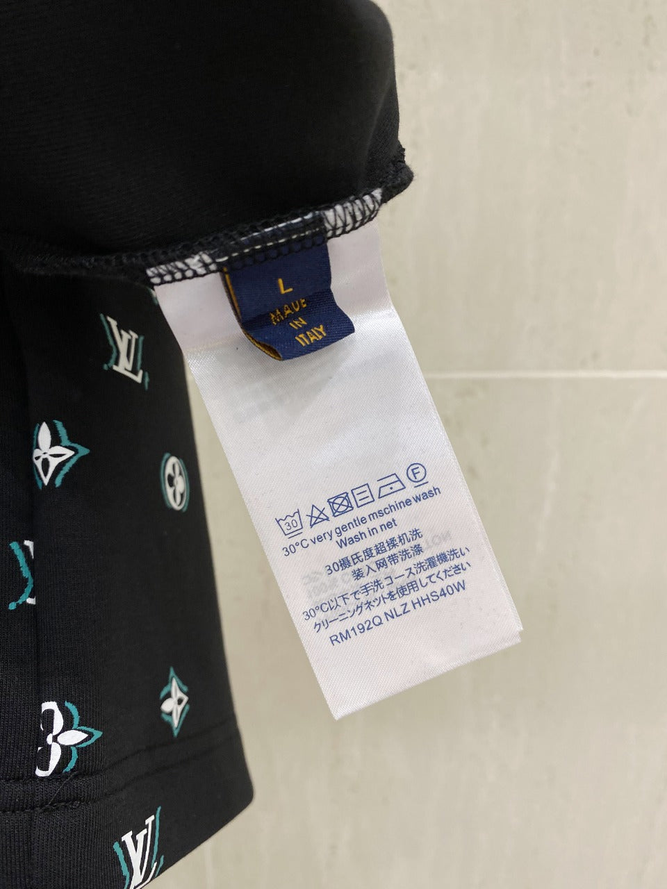 LV CASUAL SHORTS BLACK MIX WHITE COTTON STRETCH FABRIC 239612